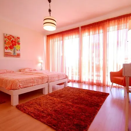 Casa Margarida 펜션 *